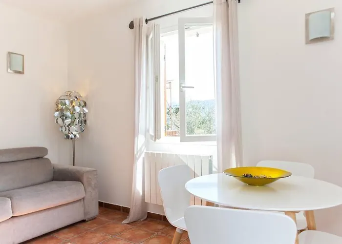 Apartment Le Capu Biancu-location Avec Vue Proche Des Gorges De L Asco Entre Et Montagne